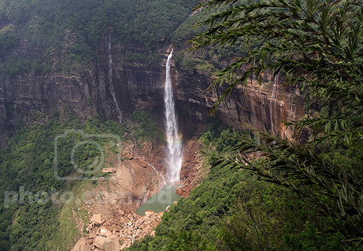 nohkalikai falls cherra